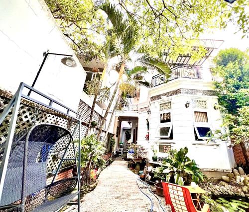 Đất An Dương Vương 35m² giá 7,5 tỷ: Ngủ nhà phố kinh doanh sầm uất